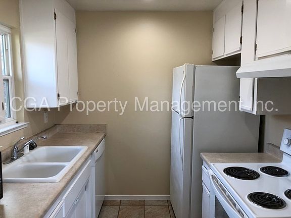 5th image of 5118 Connecticut Dr APT 4