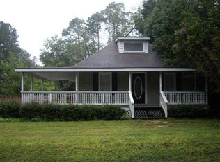 586 S Wayne St, Jesup, GA 31546