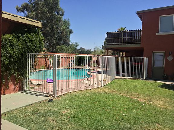 2nd image of 306 E Blacklidge Dr APT 2