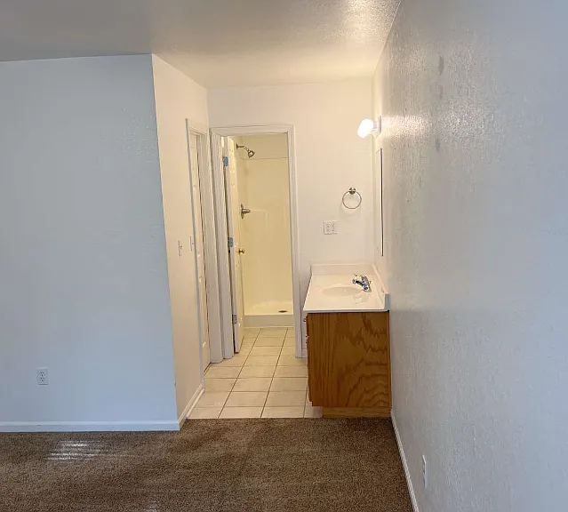 509 Zoll St #B — Photo 22