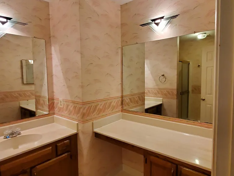 9691 Mason Bluff Ct — Photo 14