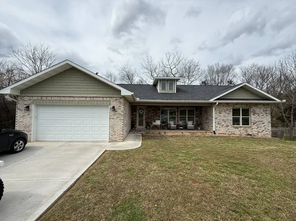 1811 Alley Ln, Sevierville, TN 37876