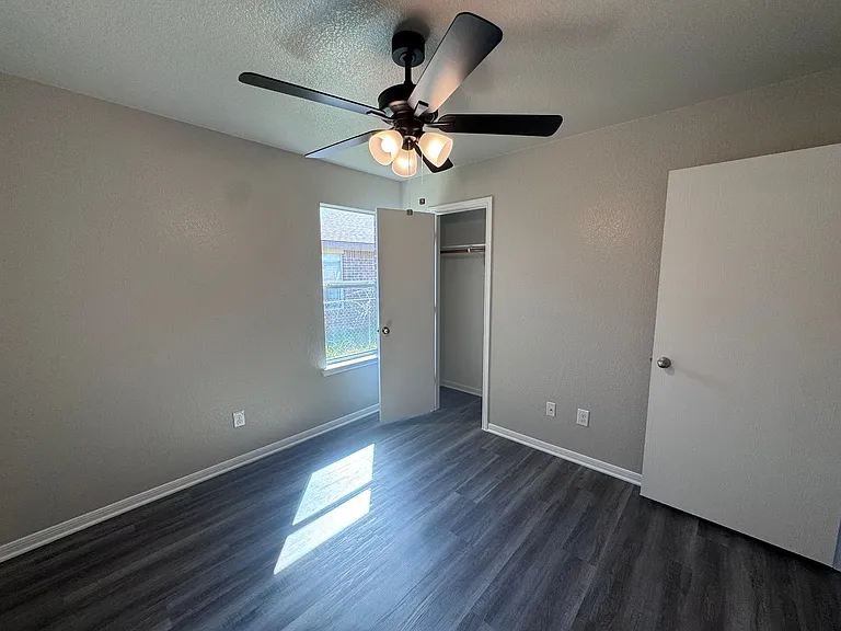 507 Bermuda — Photo 14