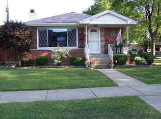 280 Park Ter, South Chicago Heights, IL 60411