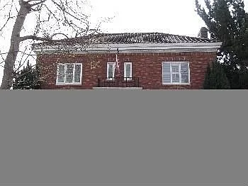 20 E Pine St photo 1