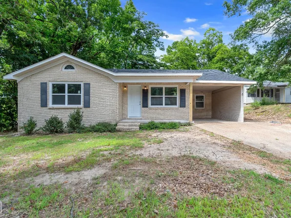 604 E South St, Harrisburg, AR 72432