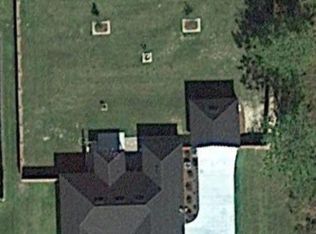 107 Brookfield Dr, Lakeland, GA 31635