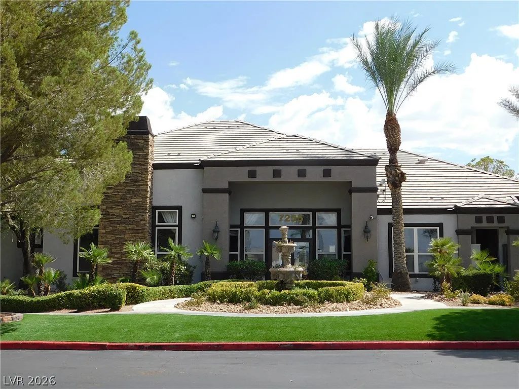 2 bed, 2.0 bath, 937 sqft, $1,450 — Photo 4