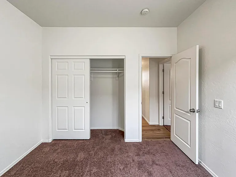 3732 W Glass Ln — Photo 16