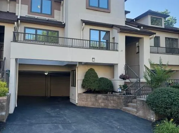 23 Schindler Ter, West Orange, NJ 07052