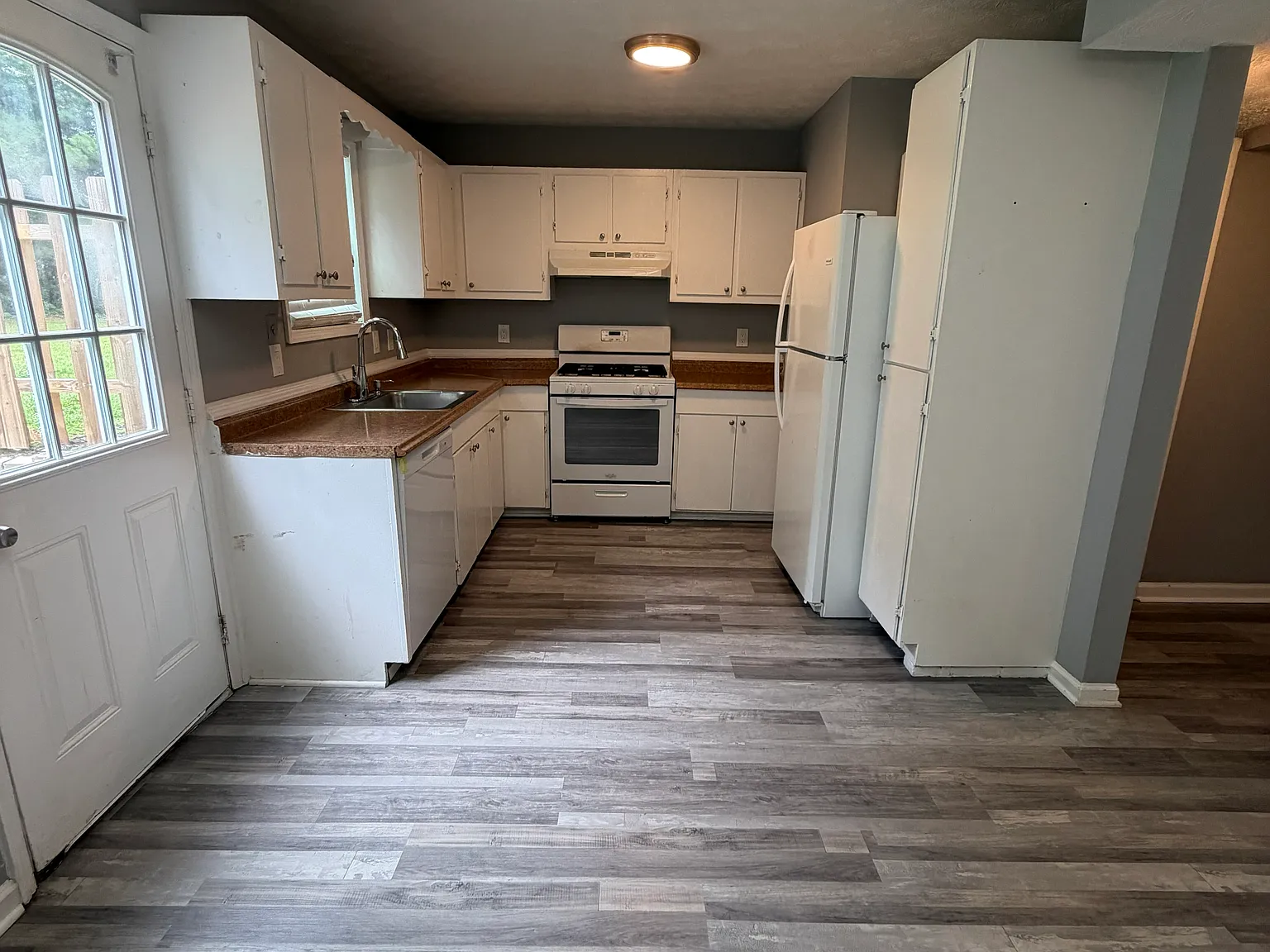 1665 Cannonball Ct — Photo 4