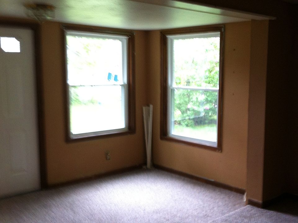 2nd image of 9 Scandia Ave