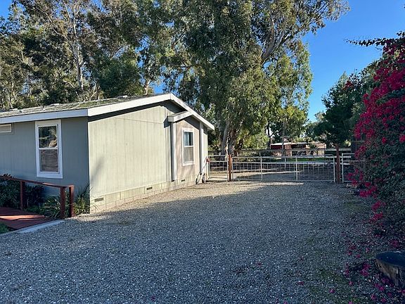4th image of 16270 Redondo Dr