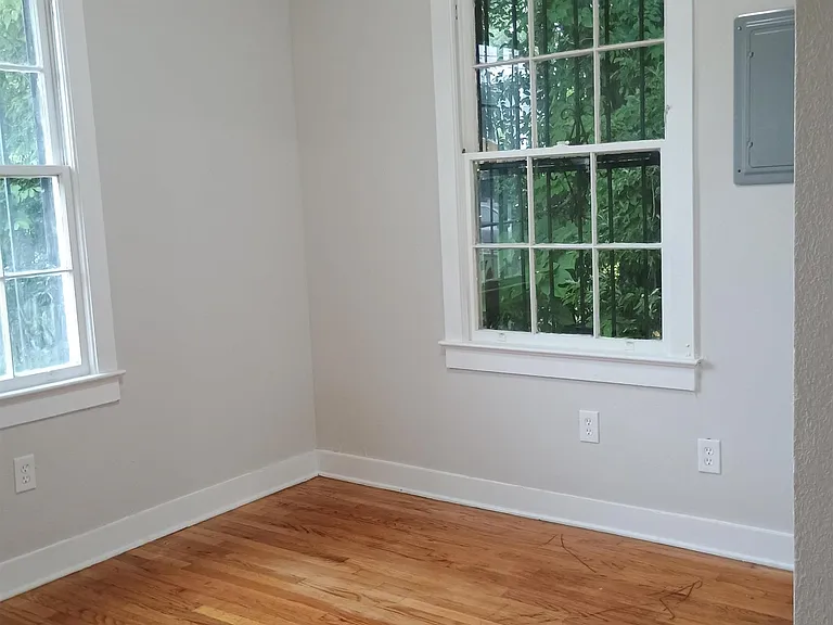 179 W Harrison St — Photo 6