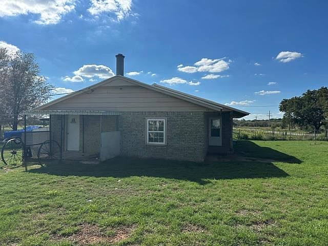 1st image of 18096 E 1170th Rd