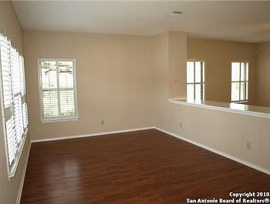 2nd image of 1238 Carmel Chase