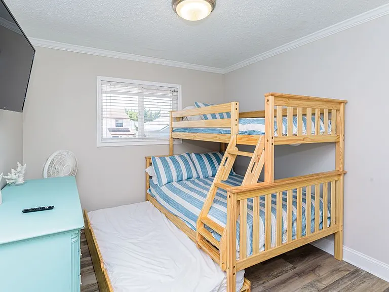 128 Captains Quarters Rd #202 — Photo 36