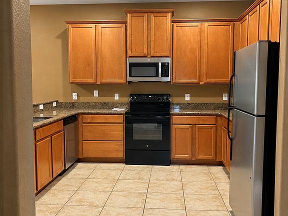 3rd image of 5758 Quinton Way
