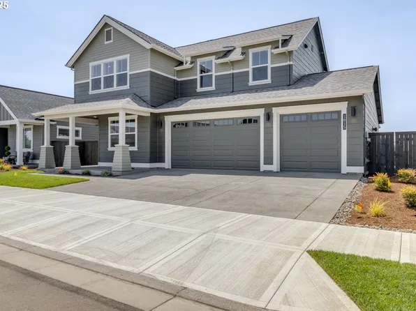 1815 S Maple St, Canby, OR 97013