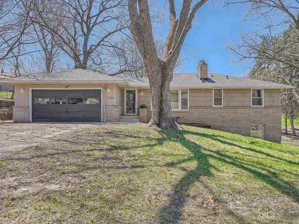 1351 Hillcrest Dr NE, Fridley, MN 55432