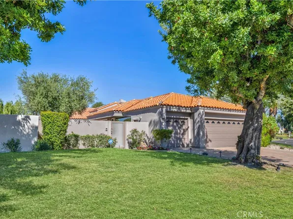 2 Hilton Head Dr, Rancho Mirage, CA 92270