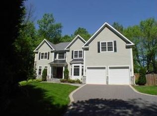 702 Hine St SE, Vienna, VA 22180
