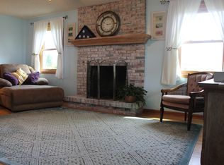 N5017 Silver Spring Ln, Plymouth, WI 53073