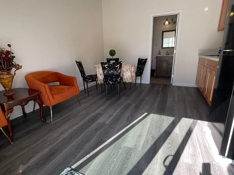 7449 Elm Grove Ave #B — Photo 1