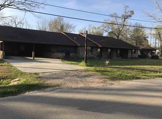 953 Gulf Rd, Sour Lake, TX 77659