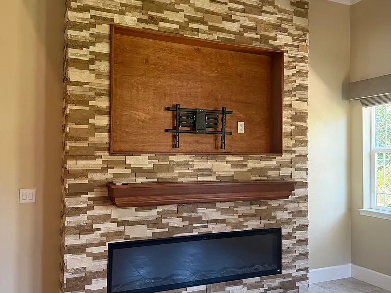 2142 Prestwick Dr — Photo 5