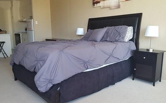 4th image of 1200 Gough St Unit 8B