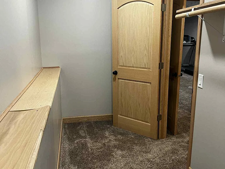Walk in closet