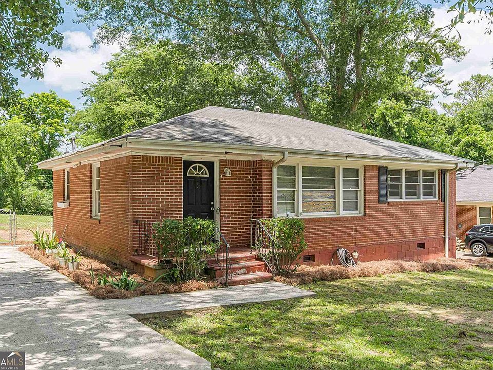 1st image of 818 Sherwood Cir