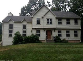 26 Paley Farms Rd, Portland, CT 06480