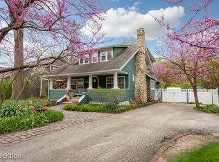 5332 Fairview Ave, Downers Grove, IL 60515