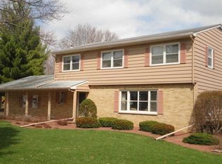 1821 Vista Dr, Beloit, WI 53511