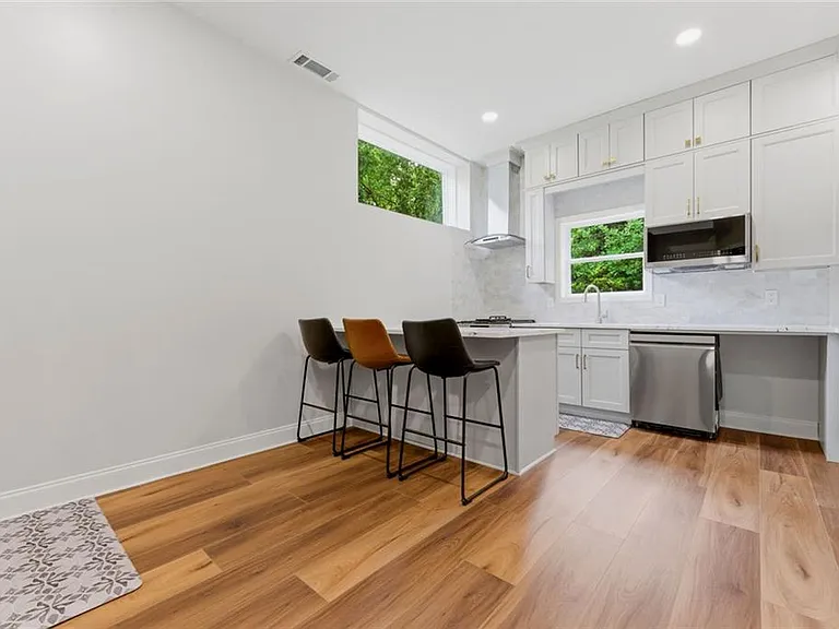 5398 Windsor Green Ct SE — Photo 39