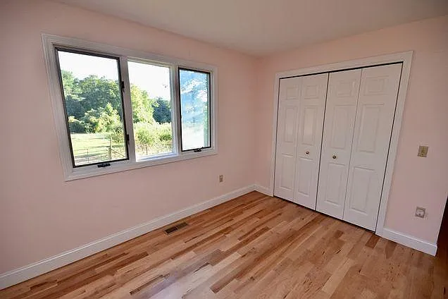 105 N Valley Rd — Photo 12