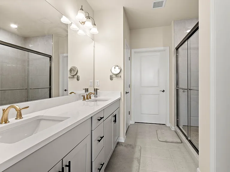 4 Stratton Dr #408 — Photo 14