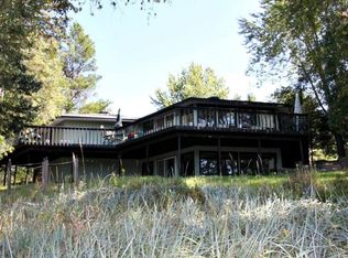 327 Robindale Ct, Nekoosa, WI 54457