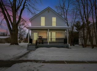 915 11th Ave W, Ashland, WI 54806