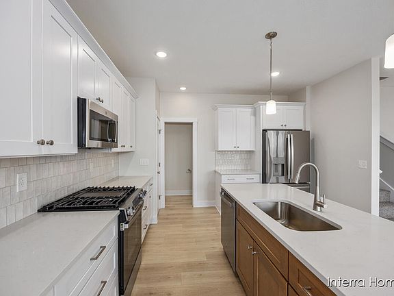4th image of 4239 Stratton Blvd SE #23