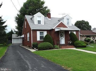 923 S 4th St, Chambersburg, PA