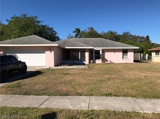 374 Melody Ct, Fort Myers, FL 33916