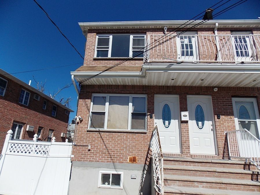 1st image of 18009 146th Ave