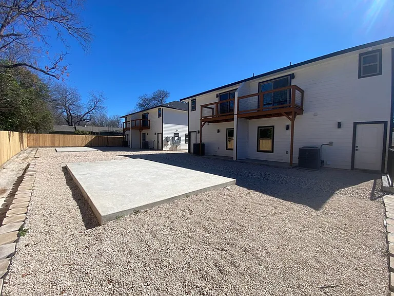 315 Mill St #317 — Photo 23