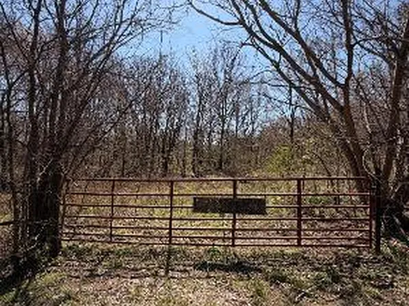 1639 E County Rd, Wynnewood, OK 73098