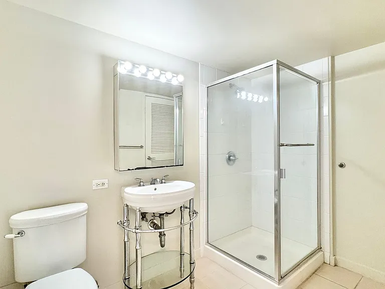 1296 Kapiolani Blvd #1002 — Photo 24
