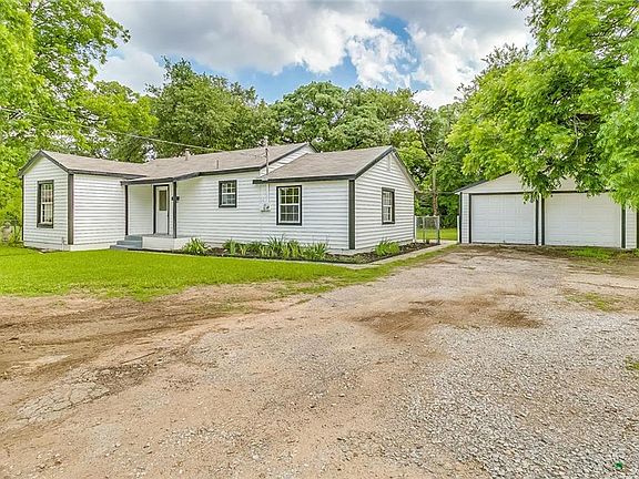 3rd image of 3788 Kearby St