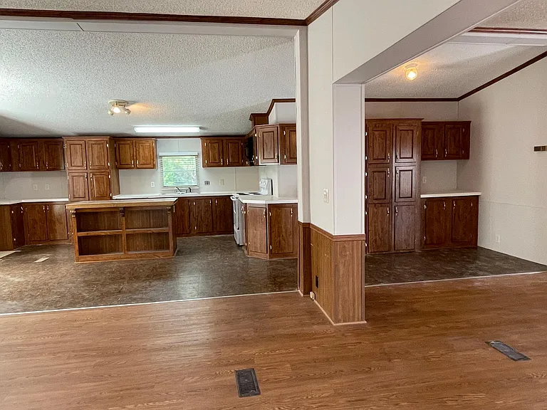 122 Fielding Ln — Photo 7
